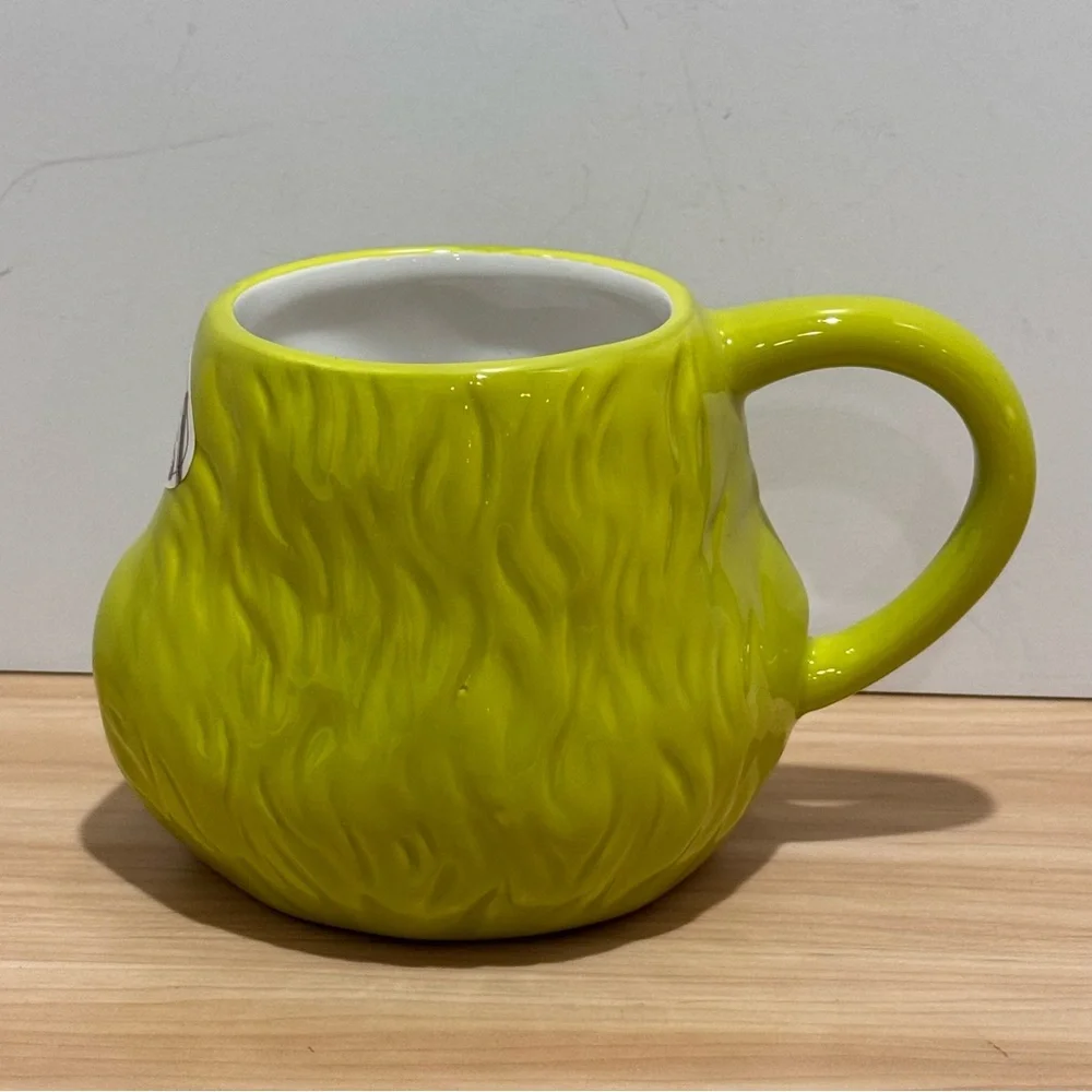 The Grinch Face Sculpted Mug Dr. Seuss Green Ceramic Coffee Cup ZB ZRIKE BRANDS - Picture 5 of 16
